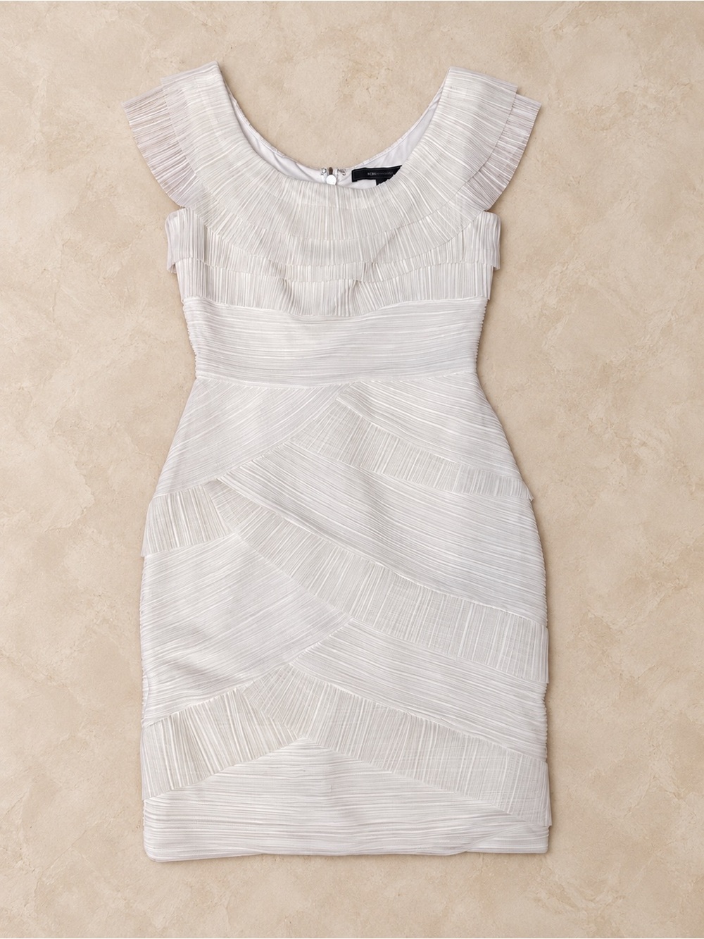 ✨ BCBGMAXAZRIA Briana White Pleated Ruffle Cocktail Mini Dress Size 2